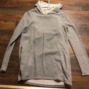 Long hoodie with back cut out